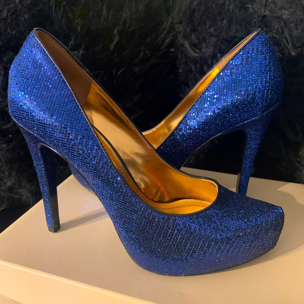 BCBG HEELS